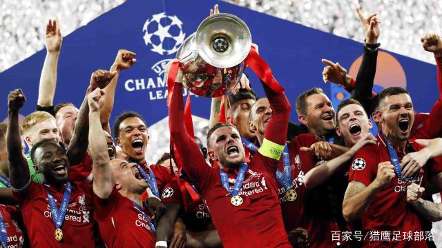 于汉超退役后加入申花教练组，毛剑卿：这是对球员最大的褒奖