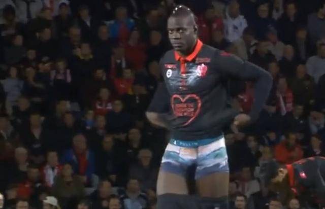 每体：与塞维利亚四月节撞期，西足协重新评估国王杯决赛日期（每体：因与塞维利亚四月节重叠，西足协考虑调整国王杯决赛日期）