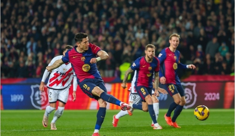 三连败！利物浦1-4埃因霍温Liverpool 1-4 PSV 🥶