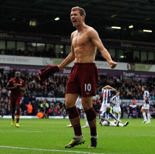 0-0大冷门,英超第4遭英超第14逼平,21岁曼联旧将加纳乔中柱酿苦果（0-0爆冷：英超第4被第14逼平，21岁曼联旧将加纳乔中柱成苦果）