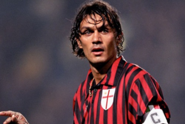 新一轮的欧冠势力版图更新：本轮阿森纳击败拜仁慕尼...（欧冠格局再洗牌：阿森纳本轮力克拜仁慕尼黑）