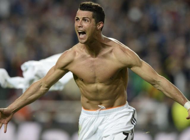 建队基石！武磊、颜骏凌等7人随海港四夺中超冠军