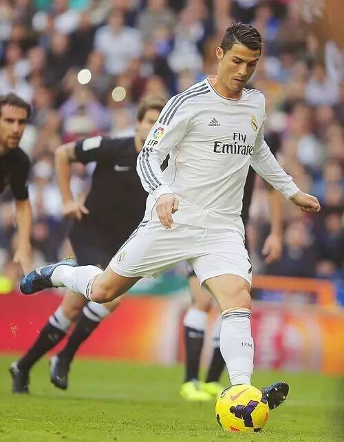 挪威双子星！哈兰德欧预赛进球最多，厄德高助攻最多